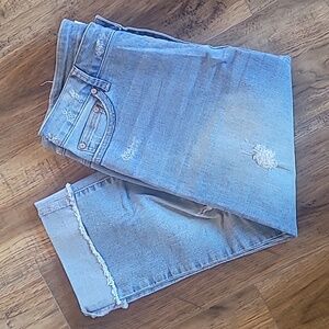 Women's Light Blue Cropped Jeans